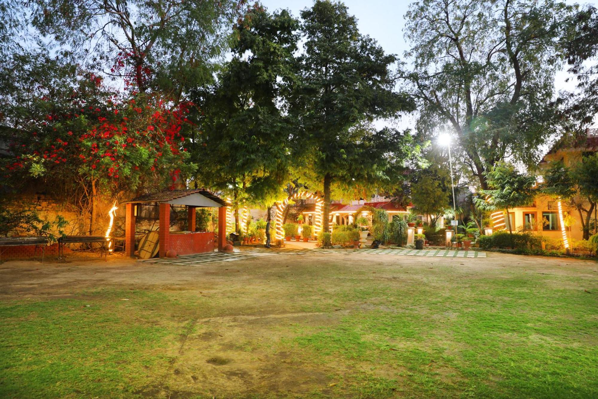 The Byke Grassfield Resort With Outdoor Pool, Shyam Nagar, Jaipur Eksteriør bilde